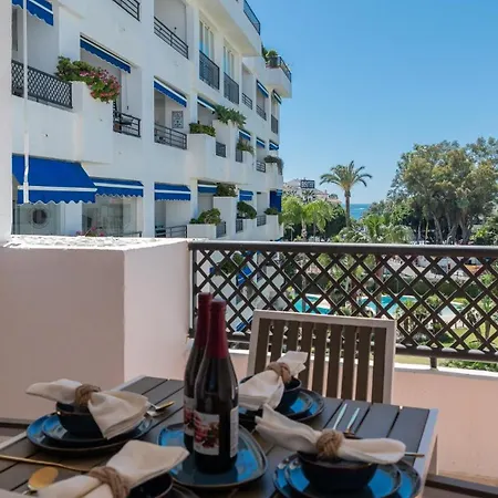 Mediterranean Getaway Seaviews At Puerto Banus *