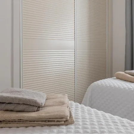 Mediterranean Getaway Seaviews At Puerto Banus