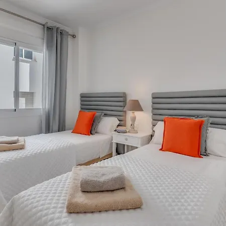 Mediterranean Getaway Seaviews At Puerto Banus 아파트 마르베야