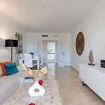 Mediterranean Getaway Seaviews At Puerto Banus Apartamento