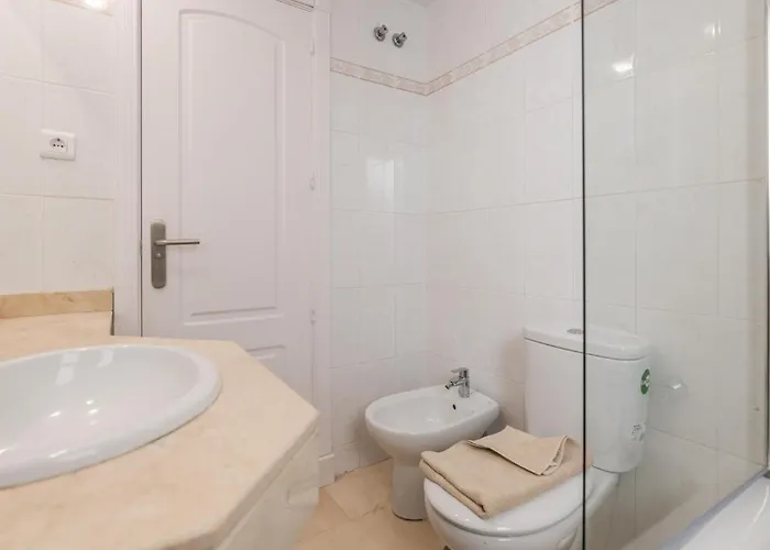 Mediterranean Getaway Seaviews At Puerto Banus Apartmán *