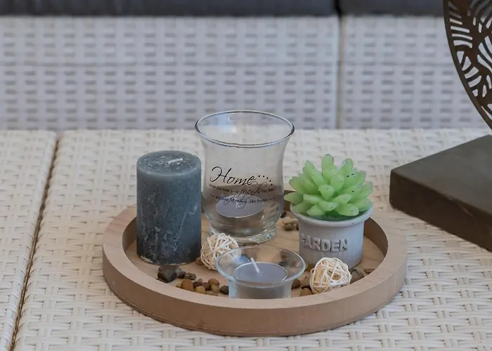 Mediterranean Getaway Seaviews At Puerto Banus